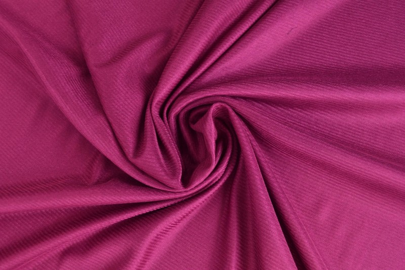 Charmeuse-Futter cassis