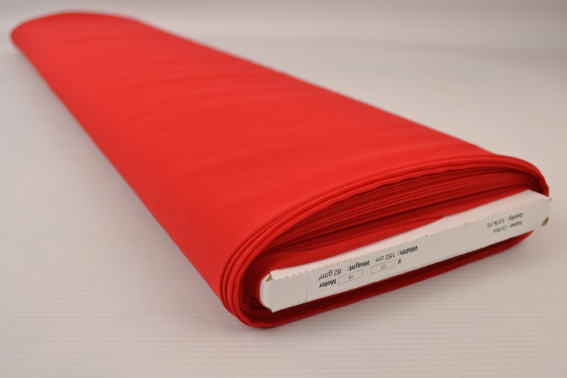 Musselin (Chiffon) rot, Rolle