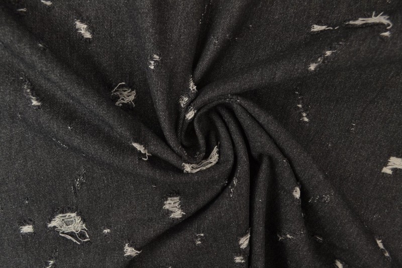 Fashion-Denim worn-out 06-04