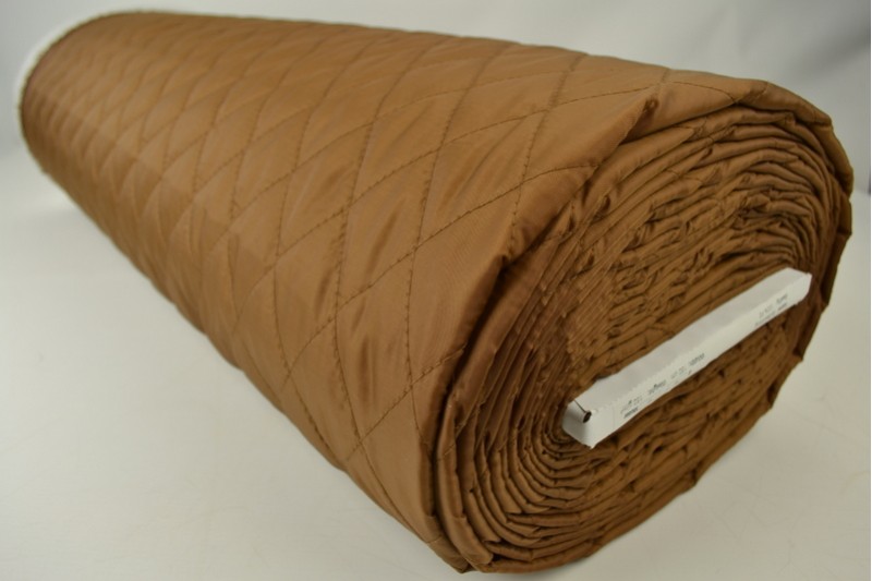 Steppfutter camel dunkel, Rolle