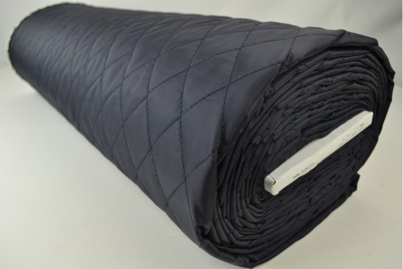 Steppfutter navy, Rolle