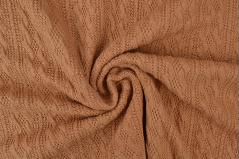 Zopf-Jacquard jacquard en tricot torsadé beige