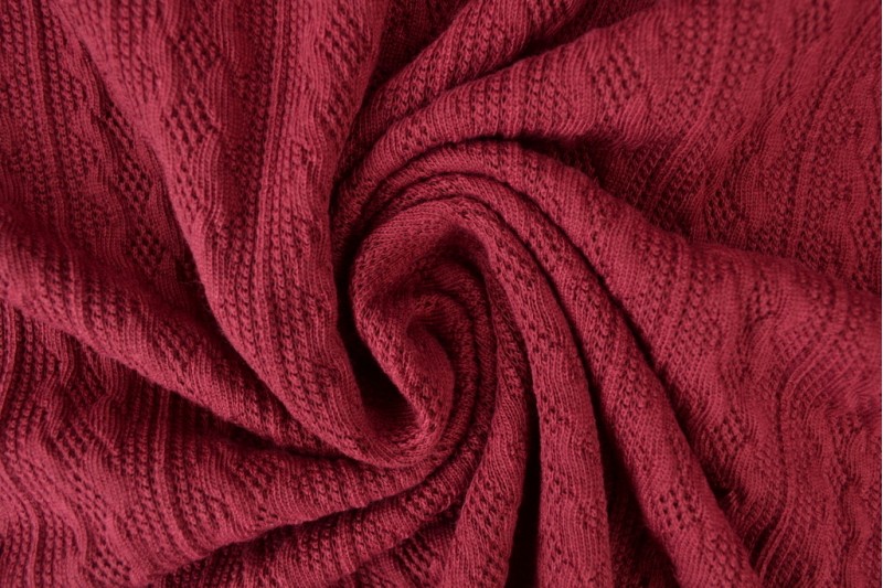 Zopf-Jacquard jacquard en tricot torsadé bordeaux