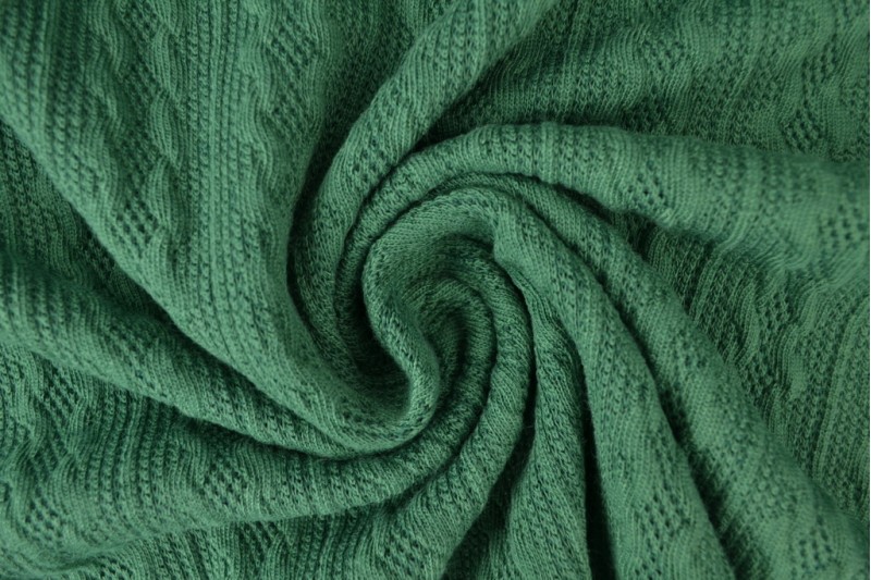 Zopf-Jacquard jacquard en tricot torsadé dunkelgrün