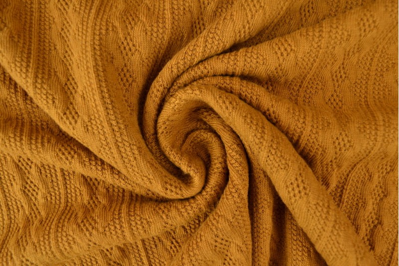 Zopf-Jacquard jacquard en tricot torsadé dunkelocker