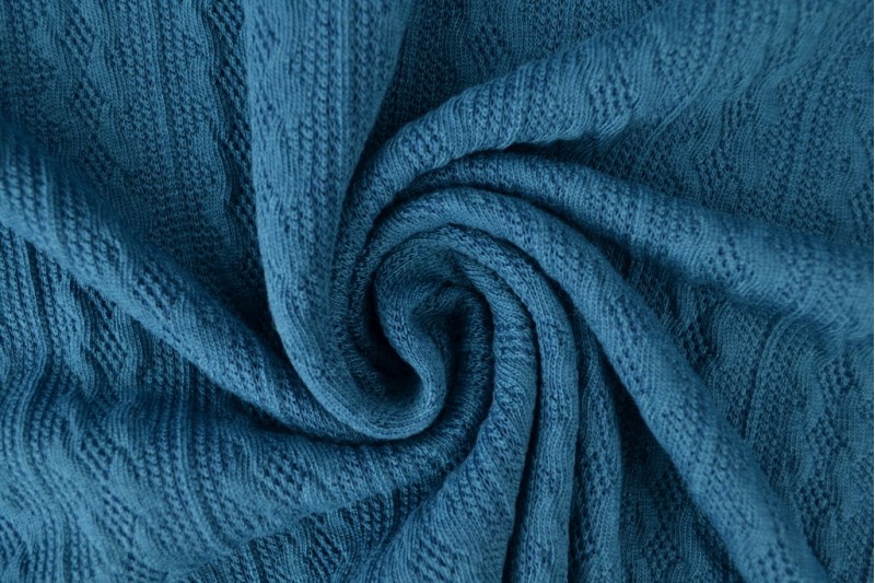 Zopf-Jacquard jacquard en tricot torsadé dunkelpetrol