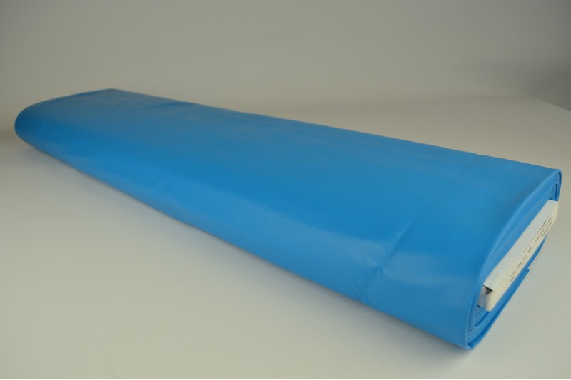 Kunstleder petrol, Rolle