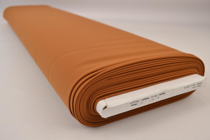 Lycra dunkelocker, Rolle