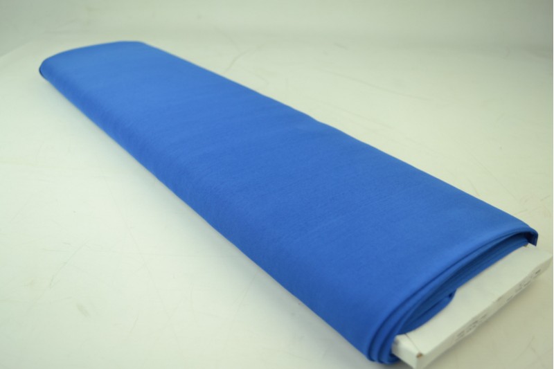 Lycra-Tüll blau, Rolle