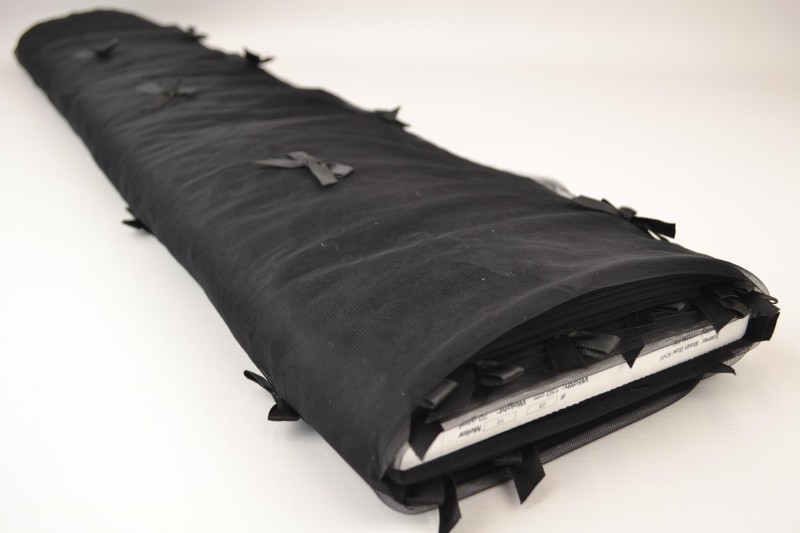 Mesh Schleife schwarz, Rolle
