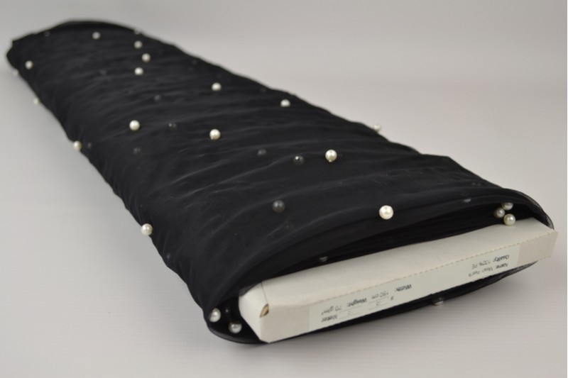 Mesh Perlen schwarz, Rolle
