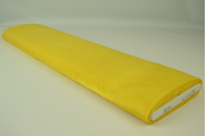 Organza gelb, Rolle