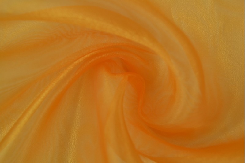Organza ocker