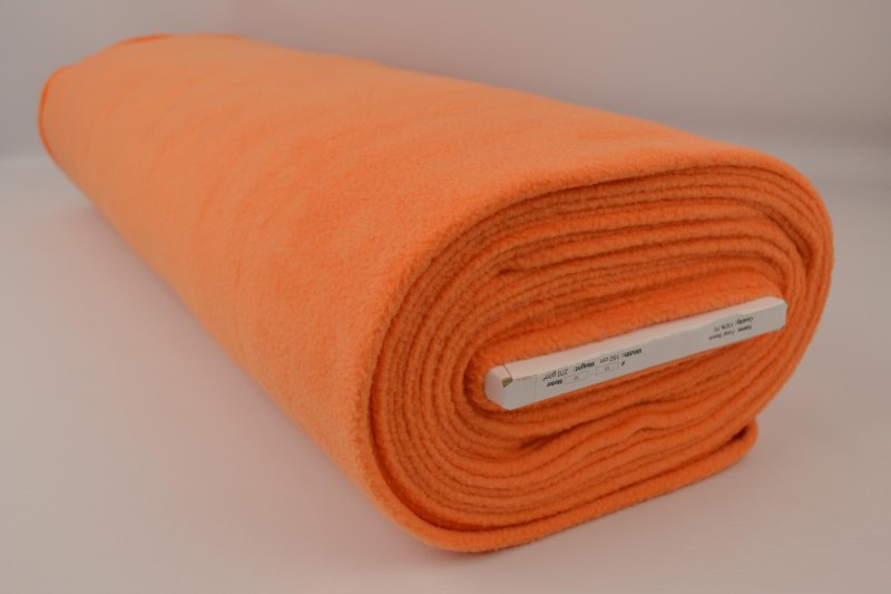 Fleece orange, Rolle