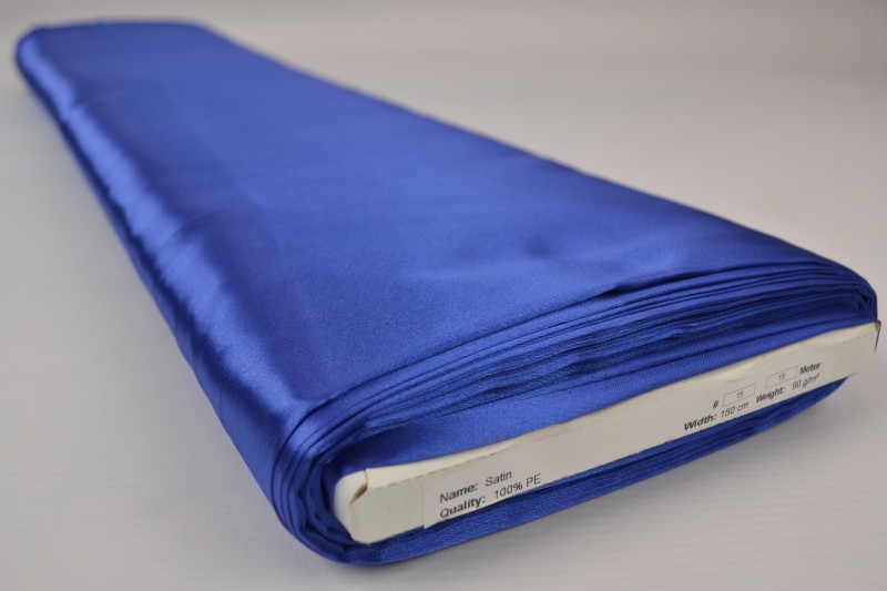 Polyestersatin Satin blau, Rolle