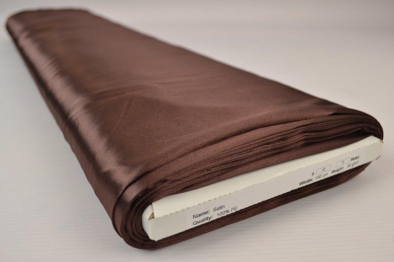 Polyestersatin Satin braun, Rolle