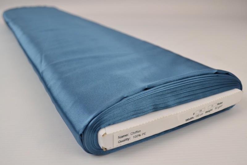 Polyestersatin Satin stahlblau, Rolle