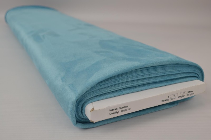Samtleder aqua, Rolle