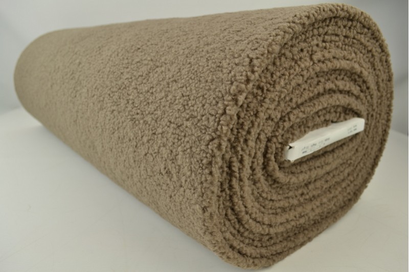 Teddy-Kunstfell taupe, Rolle