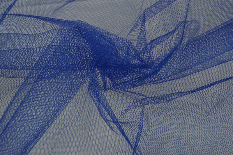 Steifer Tüll blau
