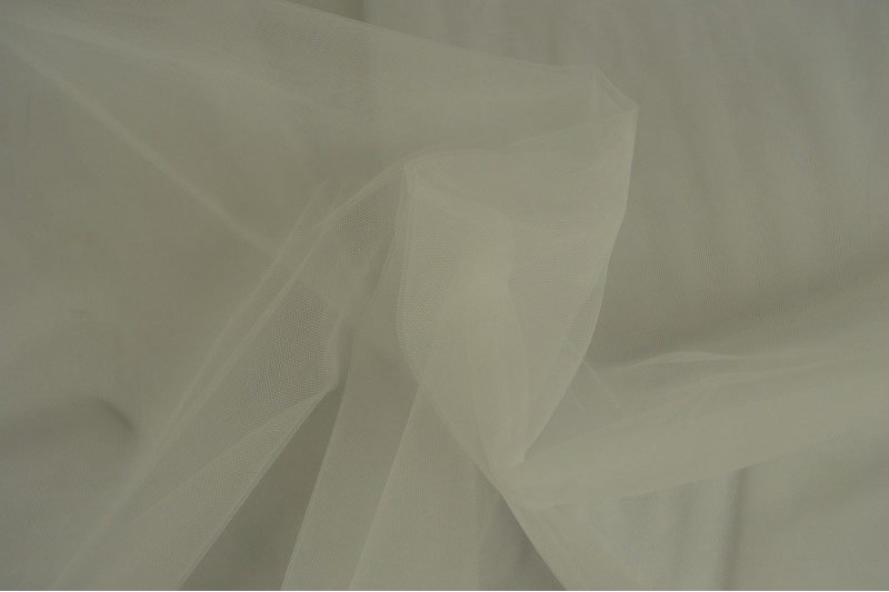 Weicher Tüll (Tüll aus mariée) gebrochenes Weiß