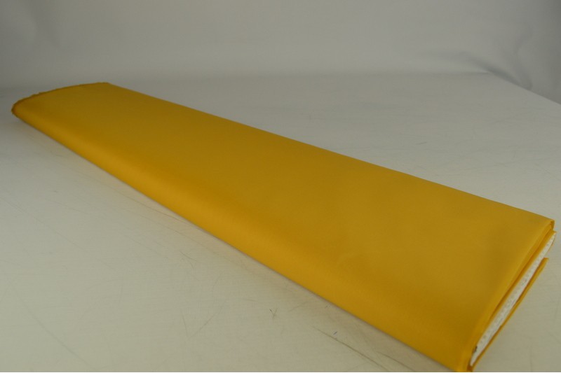 Uni-Futter Futter ocker, Rolle