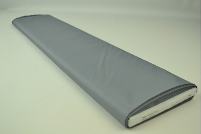 Wasserdichtes Futter Stoff silbergrau, Rolle