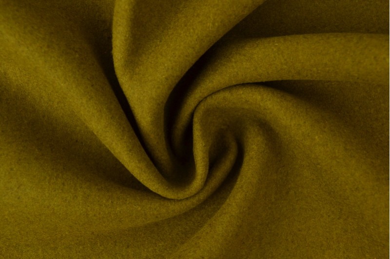 Wolle 380 g/m² p01 grün camel
