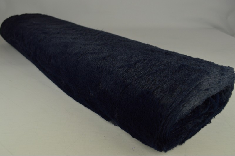 Weiches Fell navy, Rolle